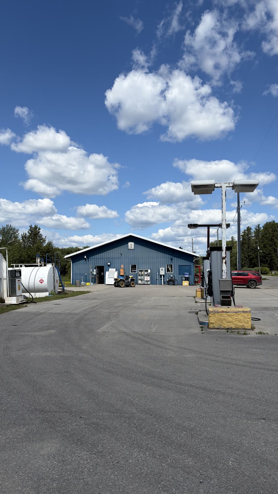 Blue Wabigoon Lake Community Store building and gasoline pumps